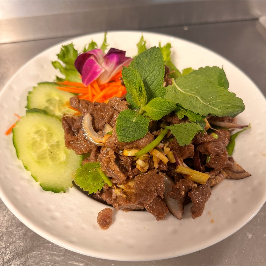 Thailändsk biffsallad
